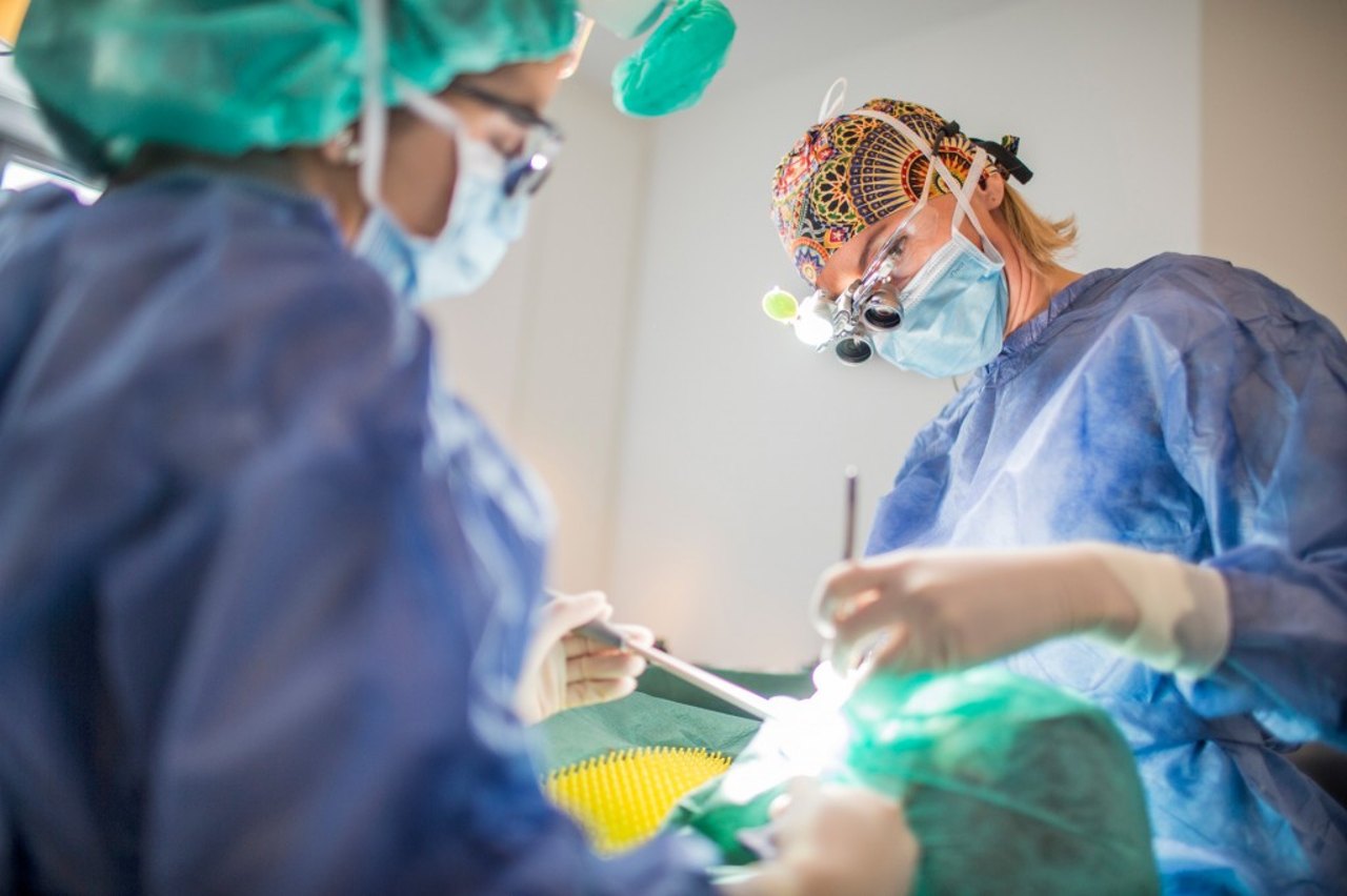 Behandlung im OP der Praxis C11
